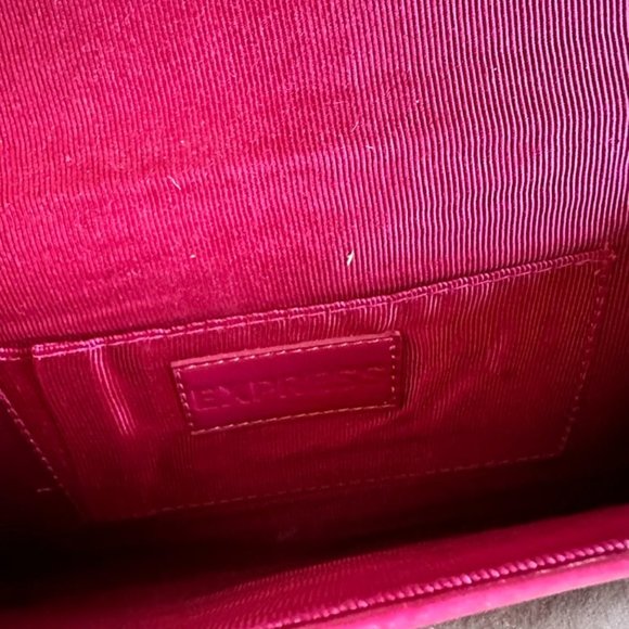 Express Clutch - Picture 3 of 5